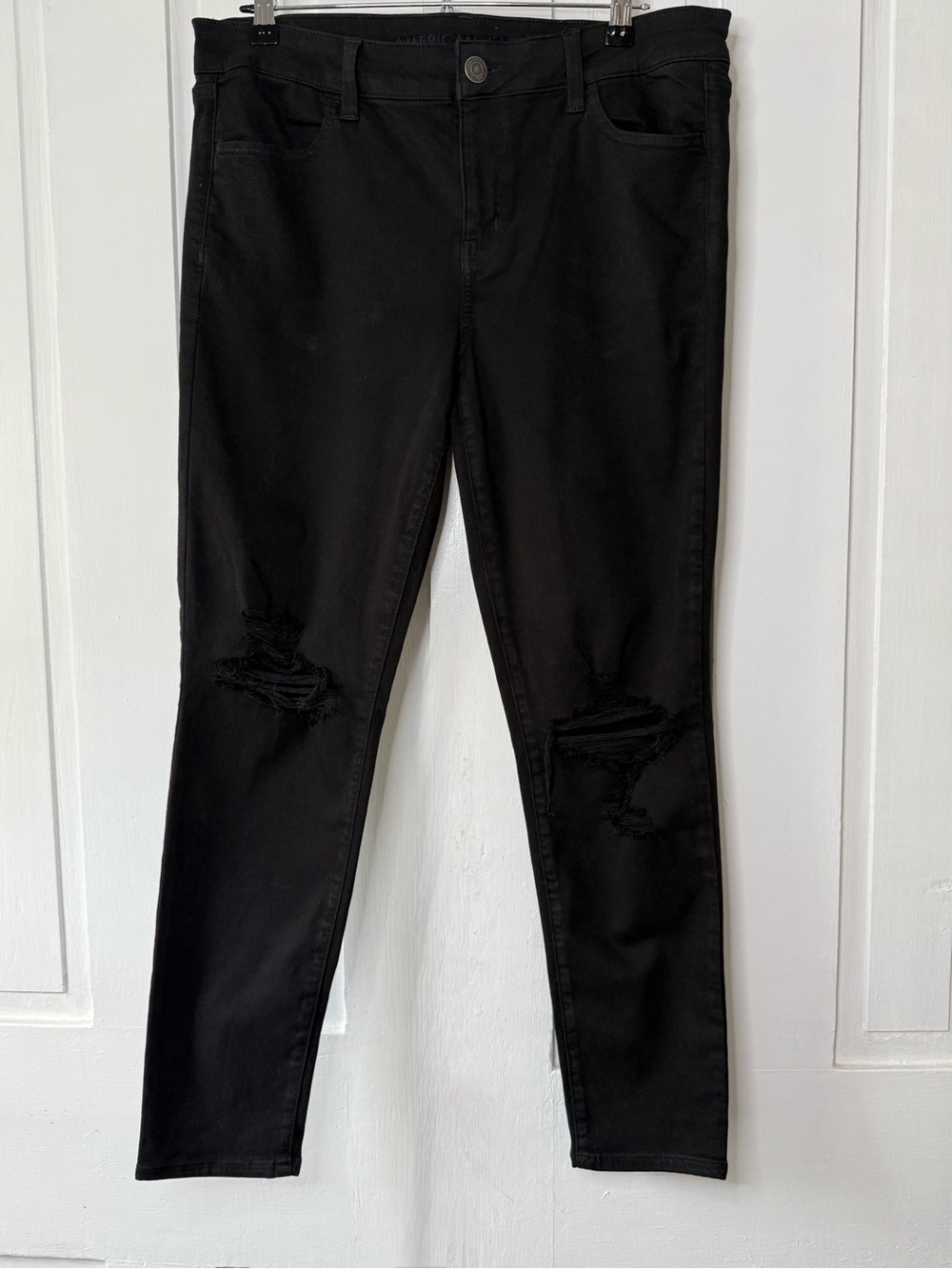 American Eagle Outfitters Ne(X)t Level Stretch Distressed Black Jeggings - 16
